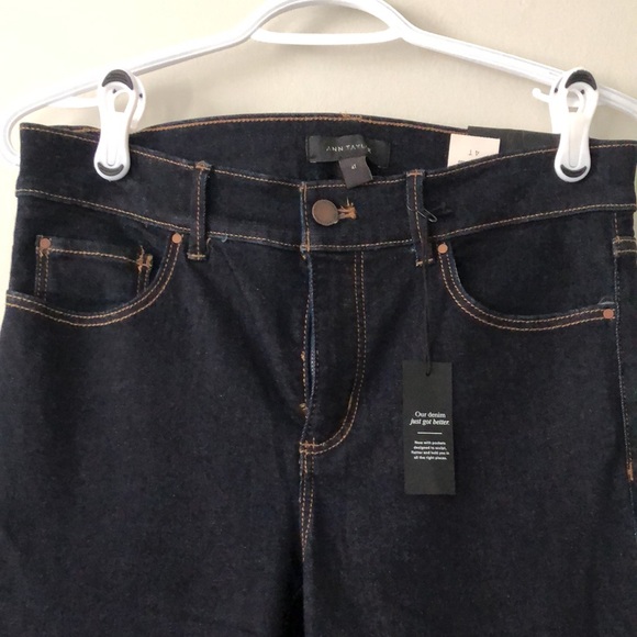 🌟BNWT🌟ANN TAYLOR🌟 Slim Boot Mid Rise Jeans. Size 4T Dark Blue. - Picture 3 of 7